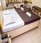 Sarovar Hotel فيساخاباتنام المظهر الخارجي الصورة